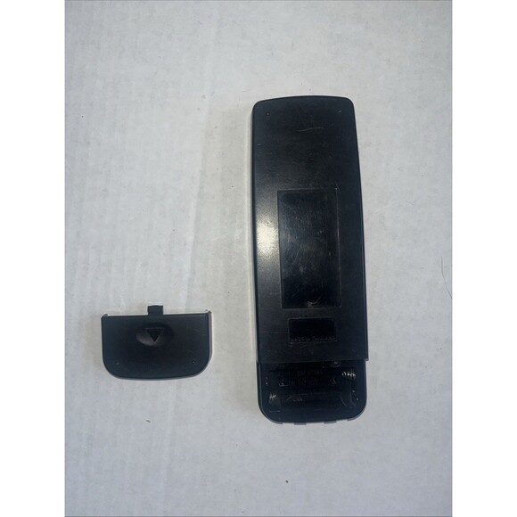 Genuine Infrared 076R0BH010 Remote Control OEM Tested And Works, Cleaned - Picture 2 of 3